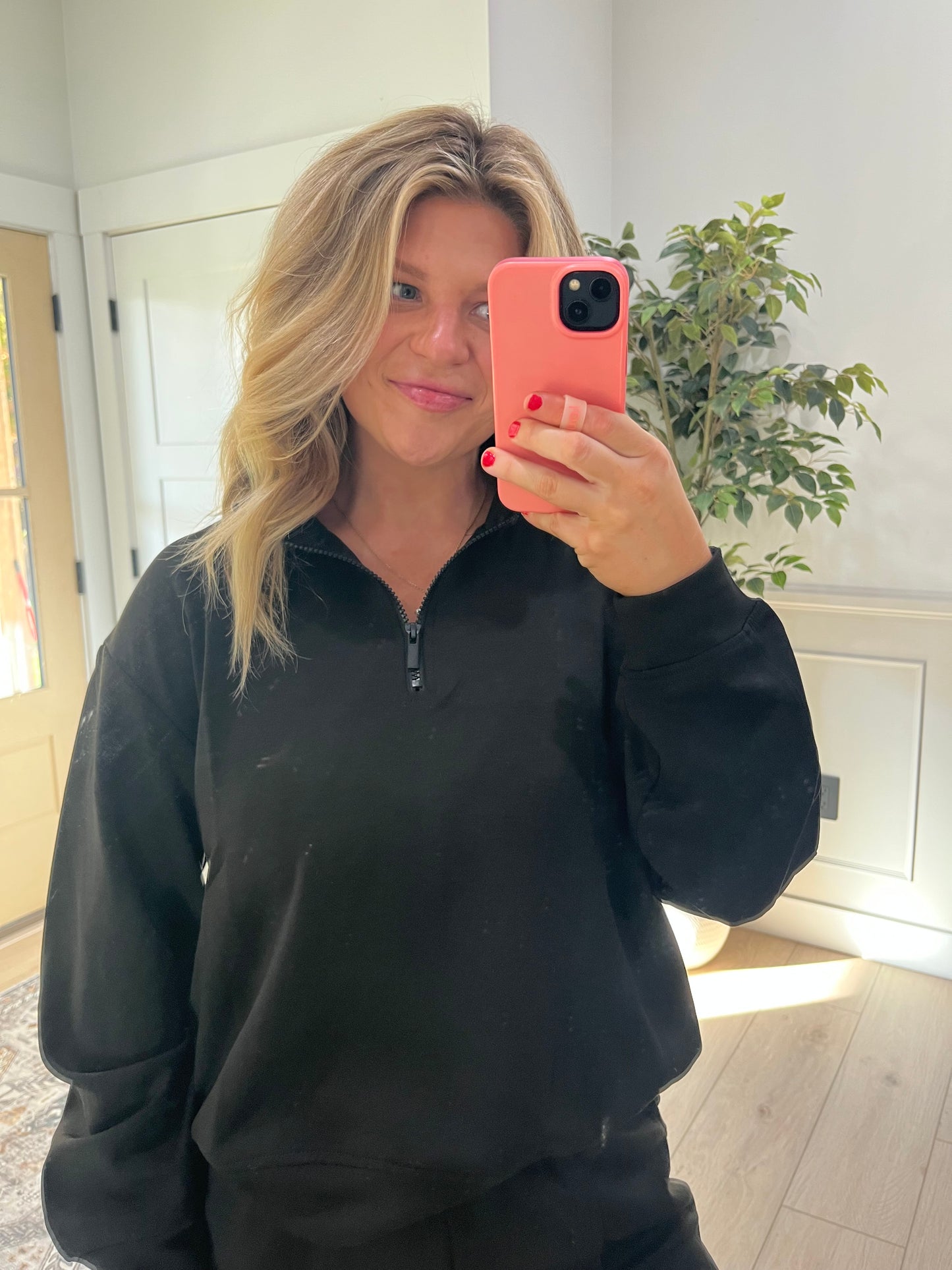 Easy Mode Quarter Zip - Black