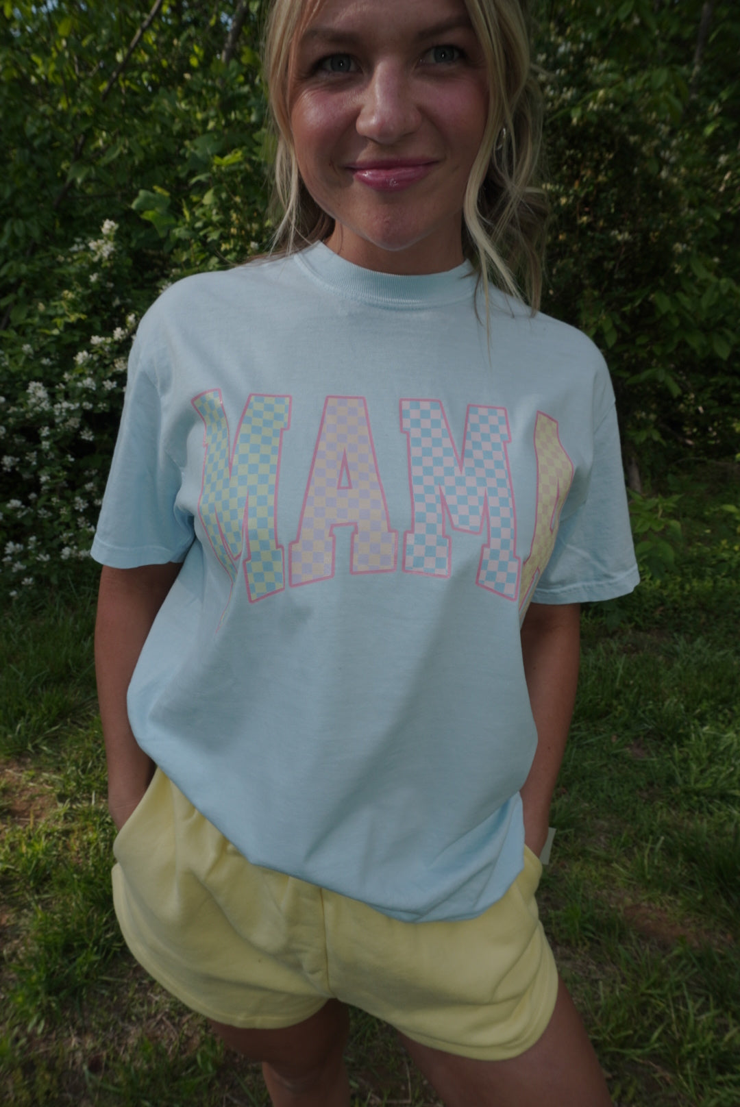 Mama Pastel Graphic