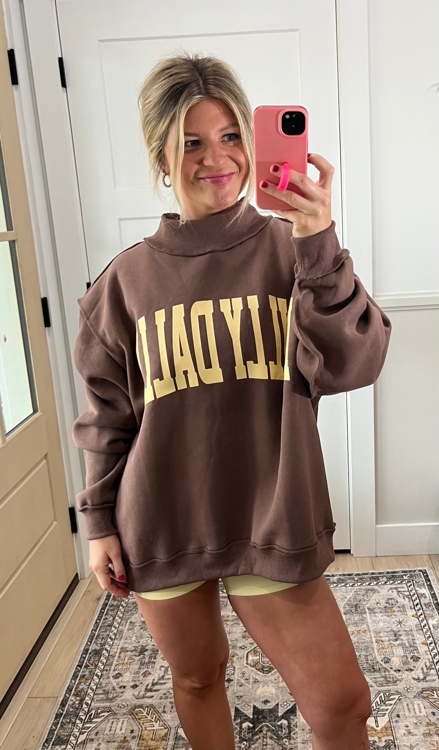 Dilly Dally Mockneck