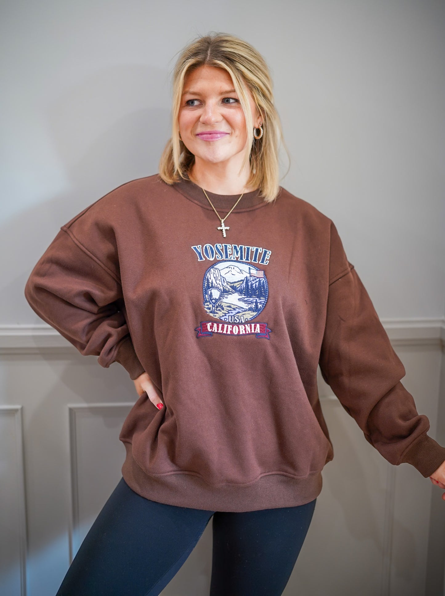 Yosemite Embroidered Pullover