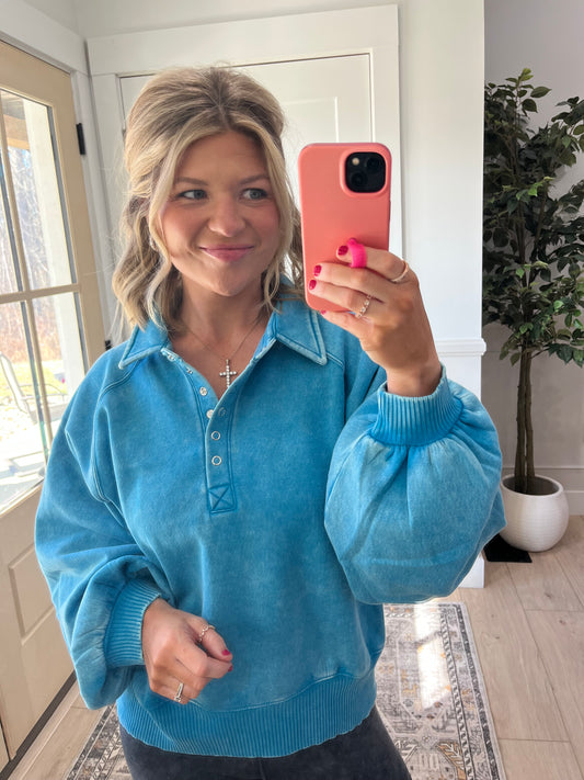 Snap Back Pullover - Sky Blue