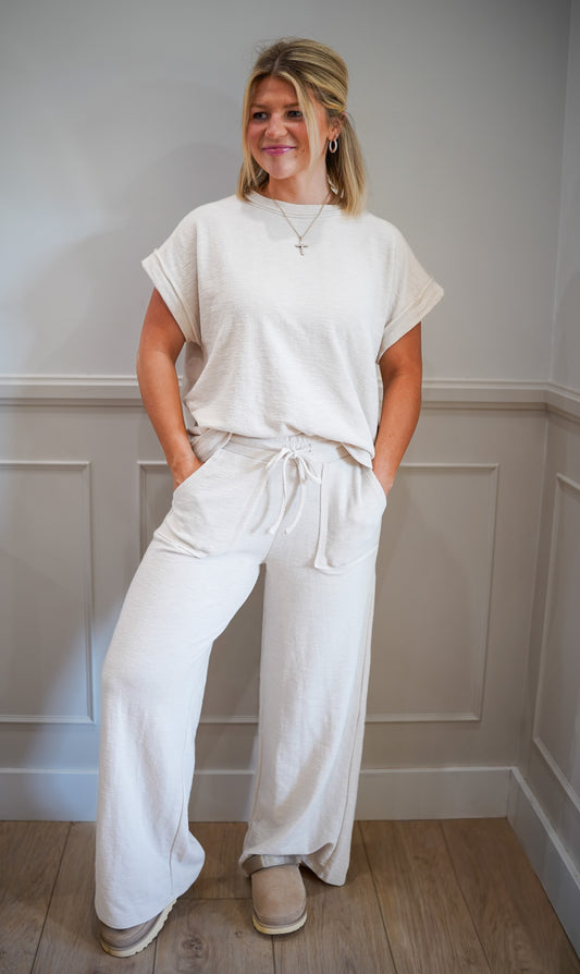 Laid-Back Lounge Set