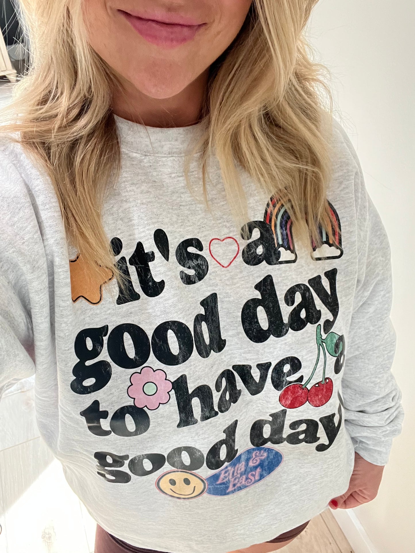Good Day Pullover - Mama