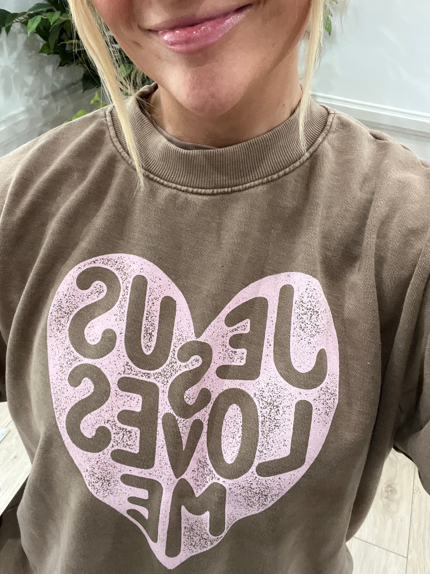 Jesus Loves Me Mockneck