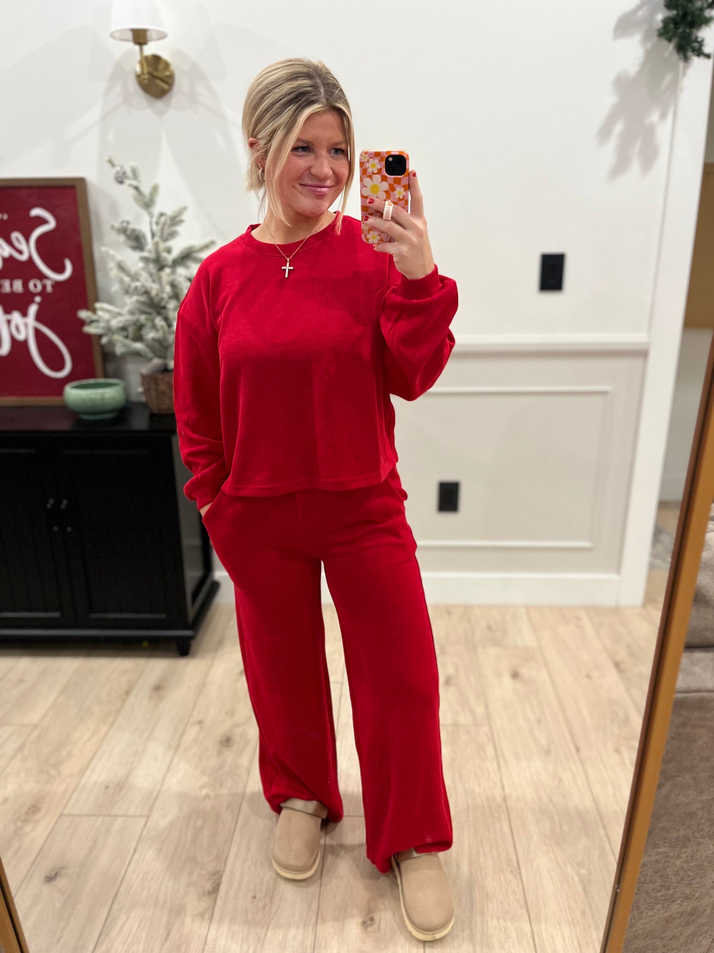 Cozy Crimson Set